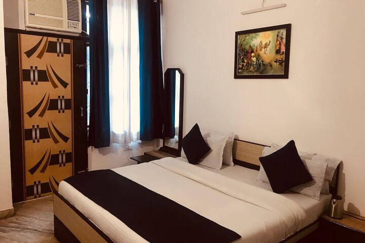 Room 14 of 55