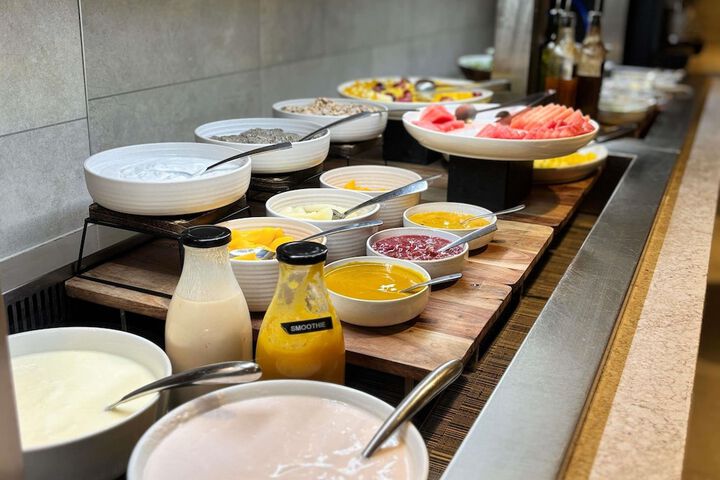 Breakfast/Coffee Service 48 of 88