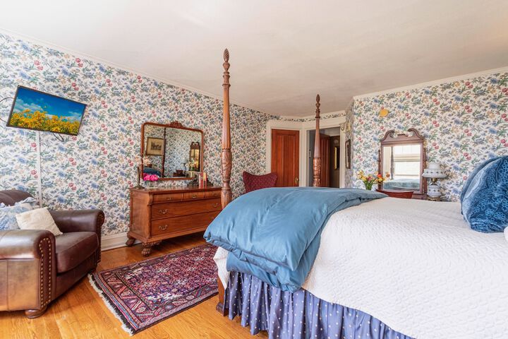 Room 64 of 288