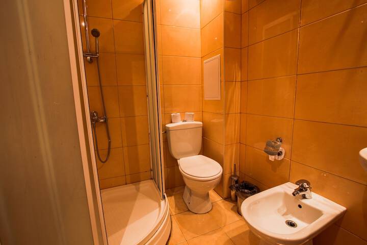Clean Restrooms