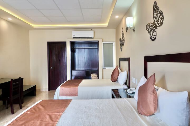 Room 16 of 80