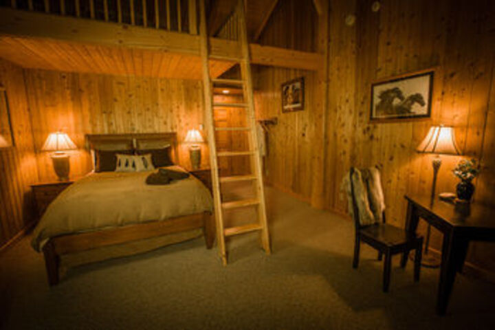 Room 34 of 47