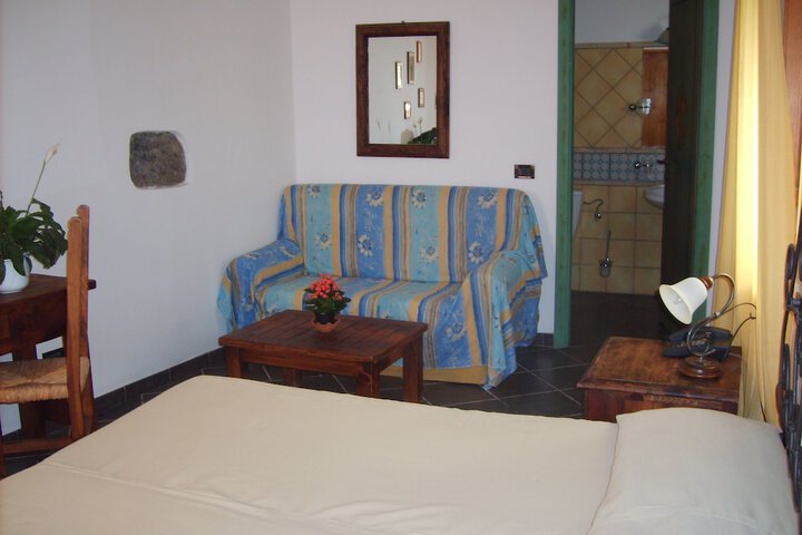 Room 5 of 34