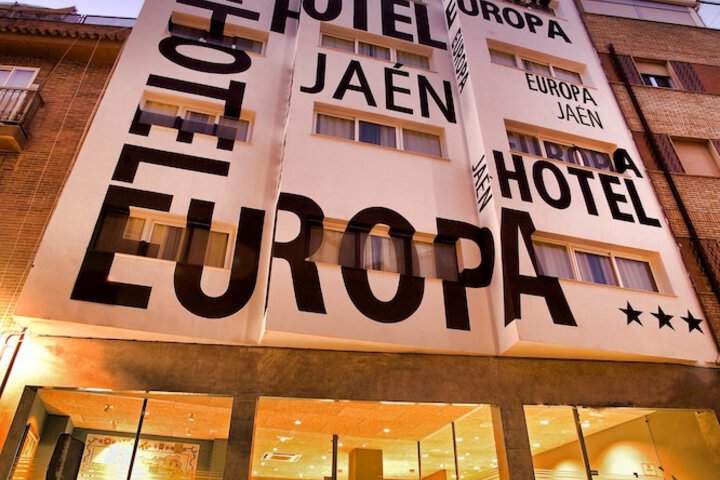 Exterior of Hotel Europa