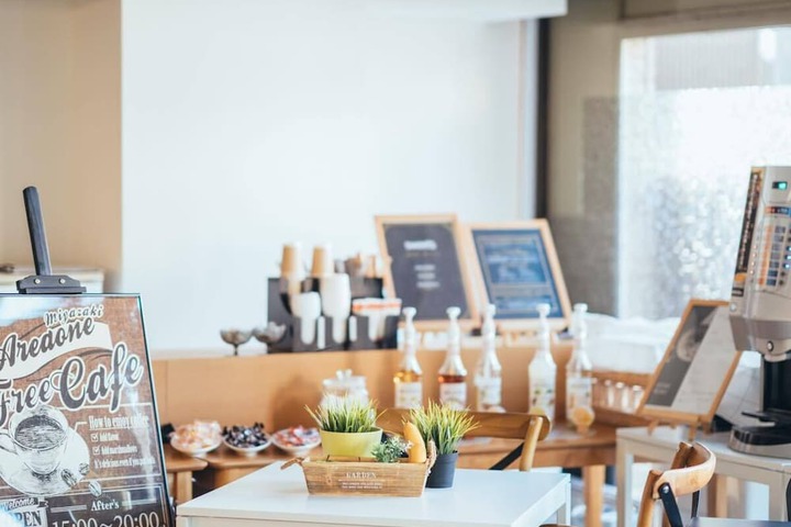 Breakfast/Coffee Service 163 of 170