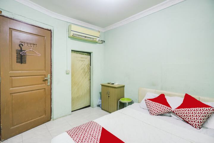 Room 13 of 24