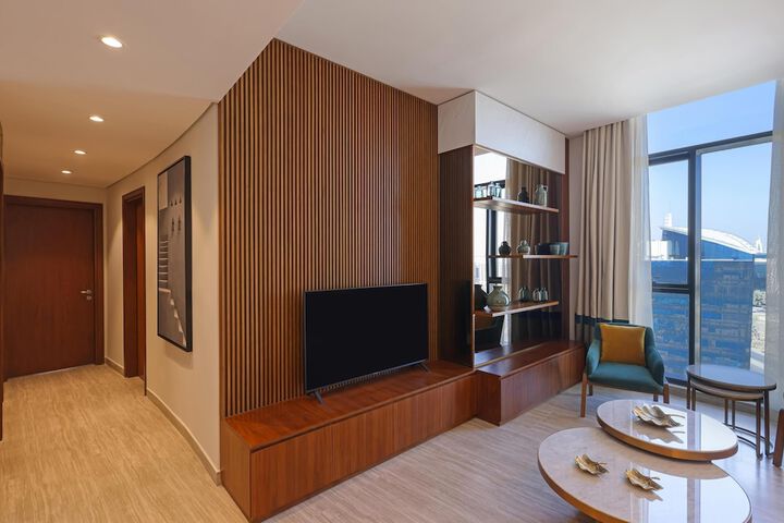 Room 9 of 125