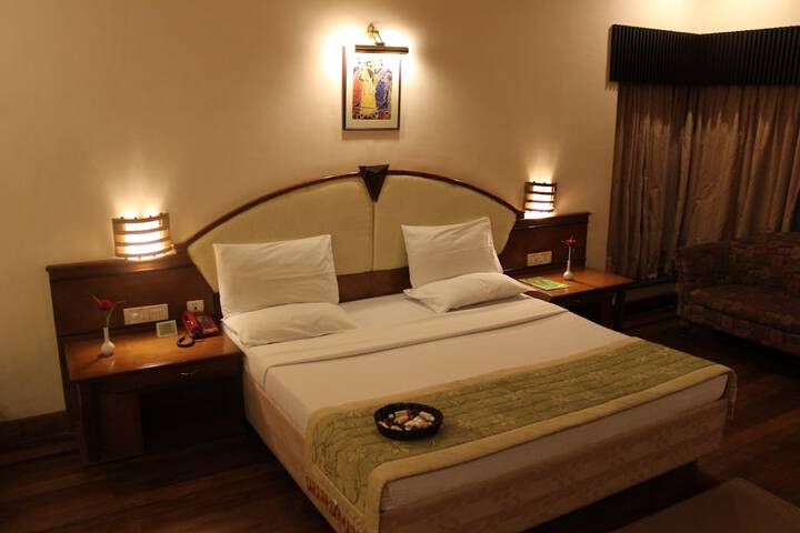 Room 8 of 45