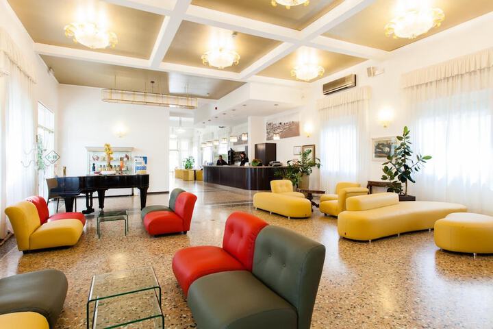 Lobby Entry