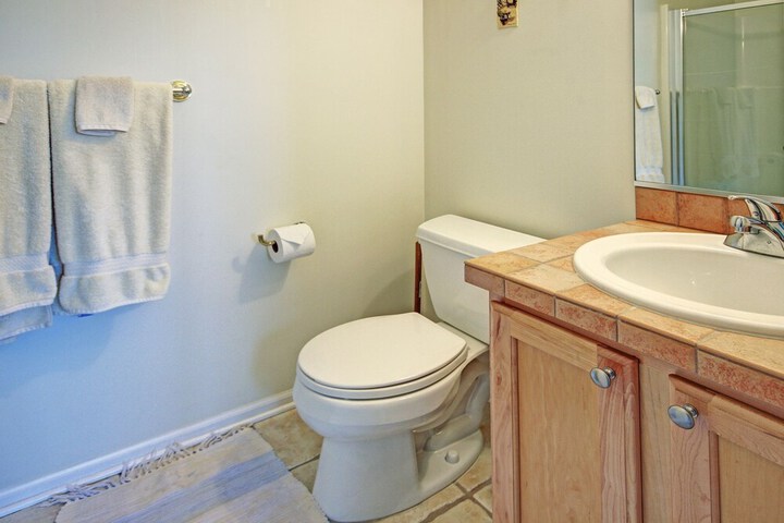 Room 16 of 22