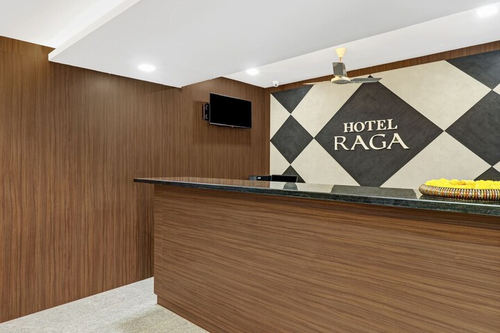 Hotel Interior 6 of 31