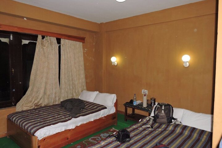 Room 3 of 22