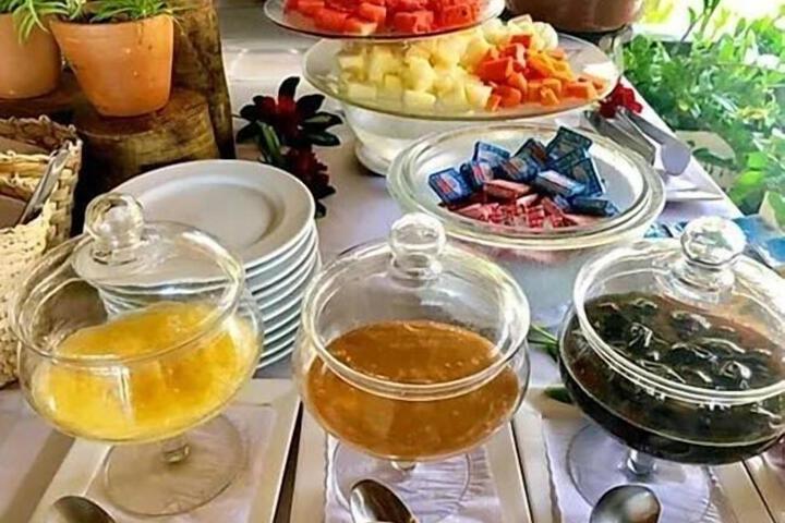 Breakfast/Coffee Service 14 of 86