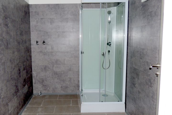 Room 4 of 78