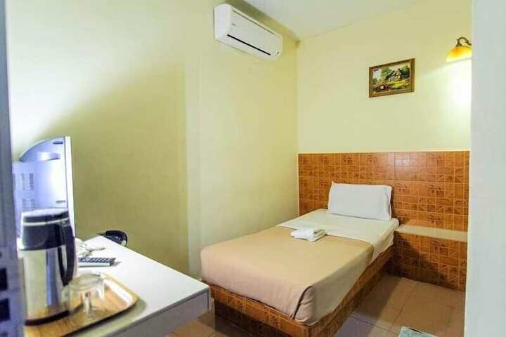 Room 10 of 59