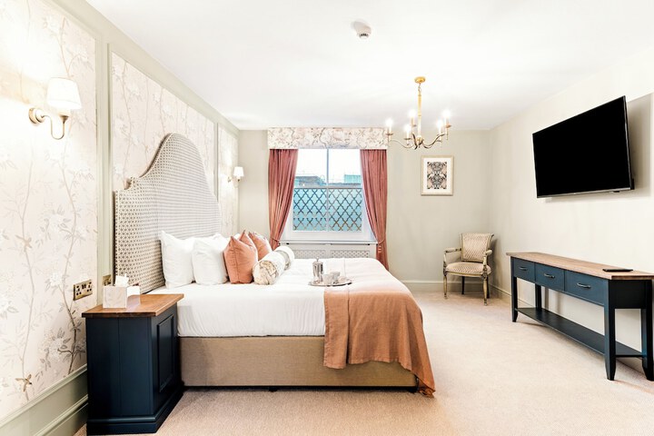 Room 42 of 129