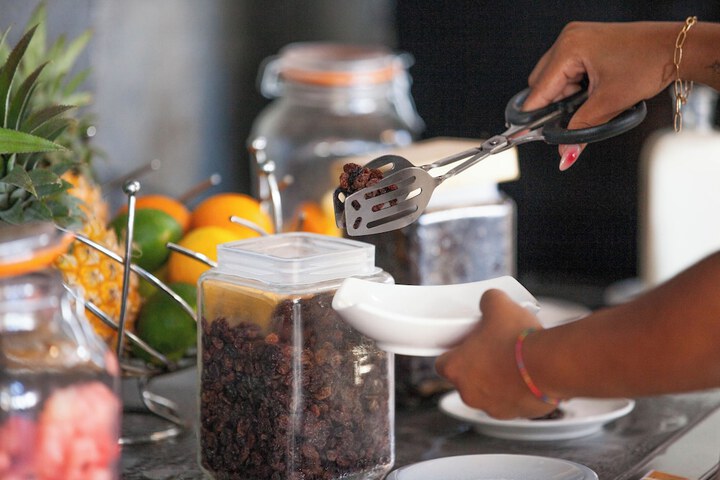 Breakfast/Coffee Service 29 of 40