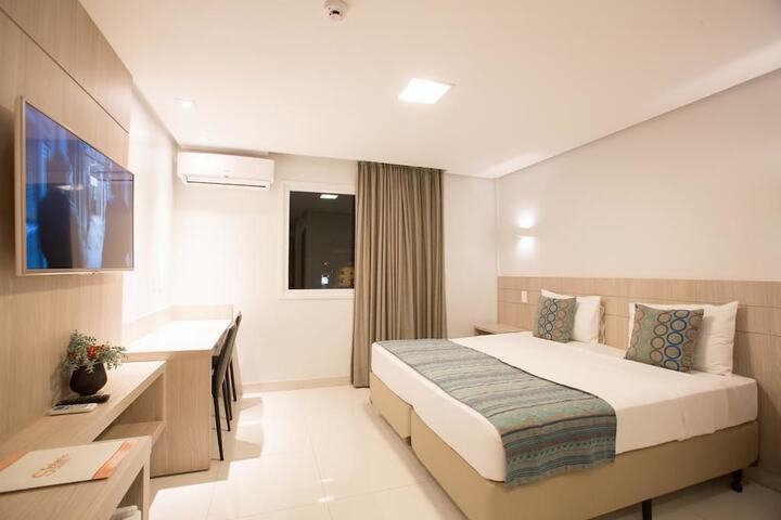 Room 10 of 21