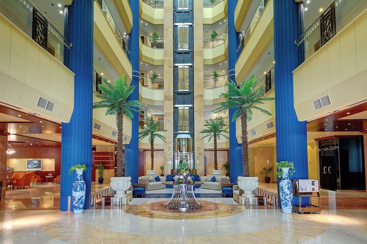 Guest Lobby
