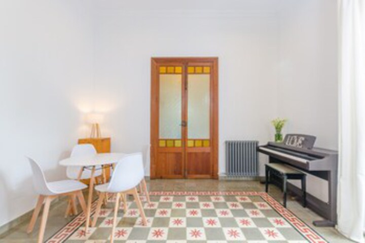 Room 22 of 76
