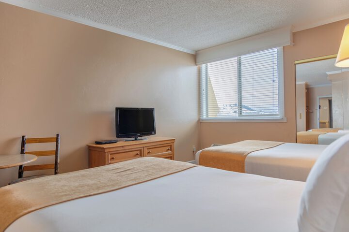 Room 20 of 173