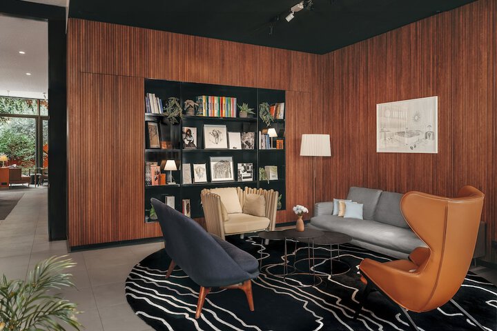 Hotel Interior 7 of 116