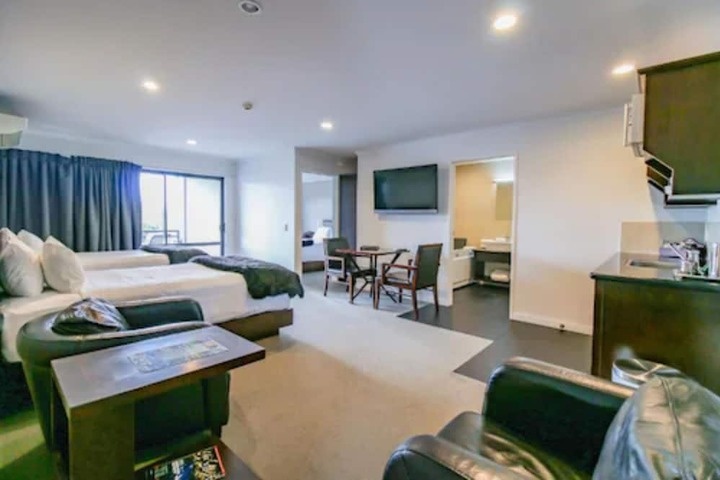 Room 16 of 58