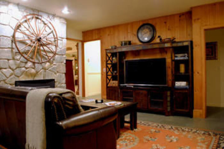 Hotel Interior 10 of 48