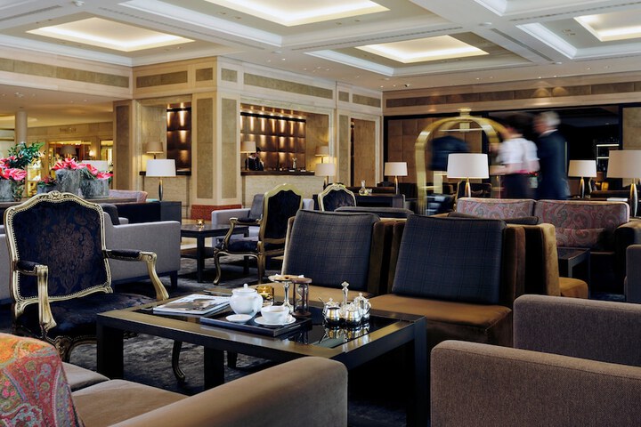 Guest Lobby