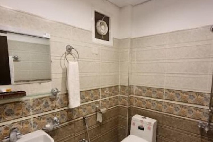 Room 23 of 24