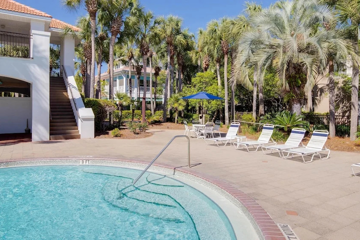 Pool 12 of 22