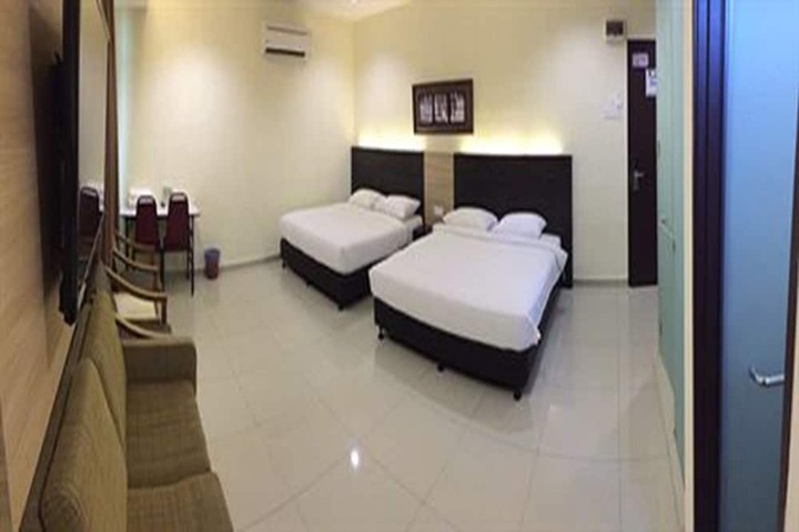 Room 6 of 62
