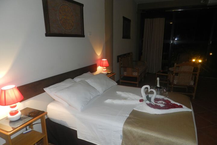 Room 16 of 65