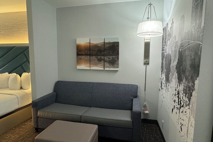 Room 15 of 49