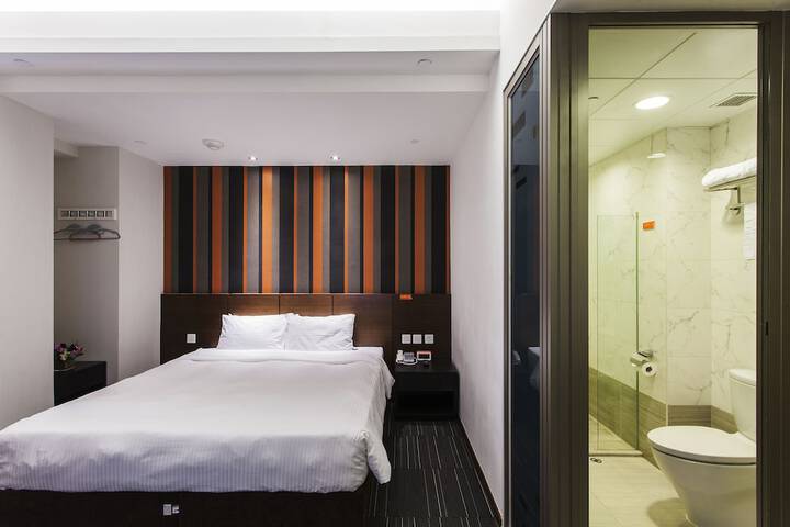 Room 36 of 58