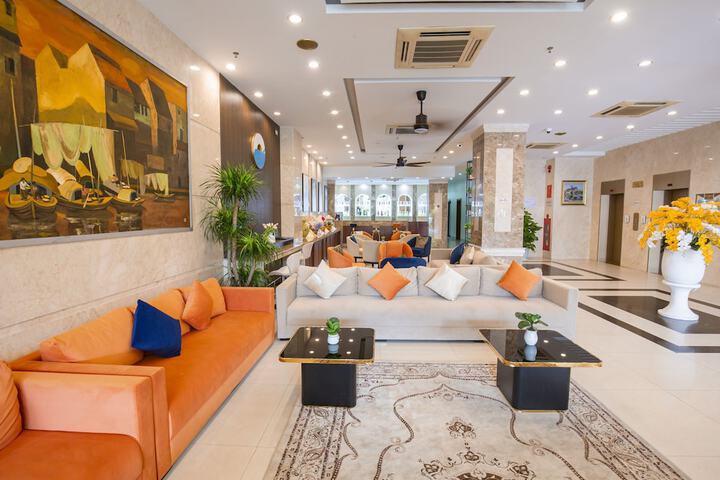 Hotel Interior 14 of 150