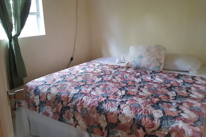 Room 9 of 80