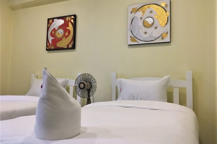 Room 11 of 65