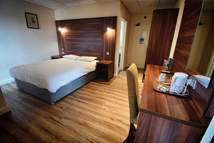 Room 26 of 59