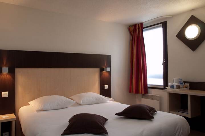 Room 7 of 56