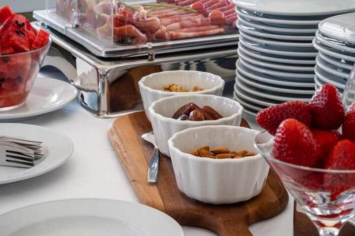 Breakfast/Coffee Service 55 of 95