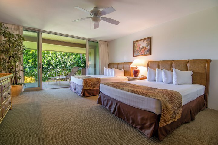 Room 4 of 235