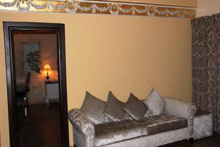 Room 16 of 48