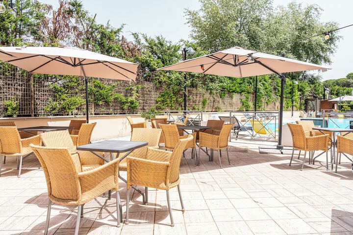 Terrace/Patio 182 of 188