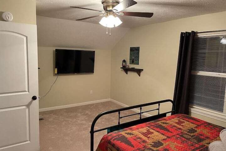 Room 20 of 35