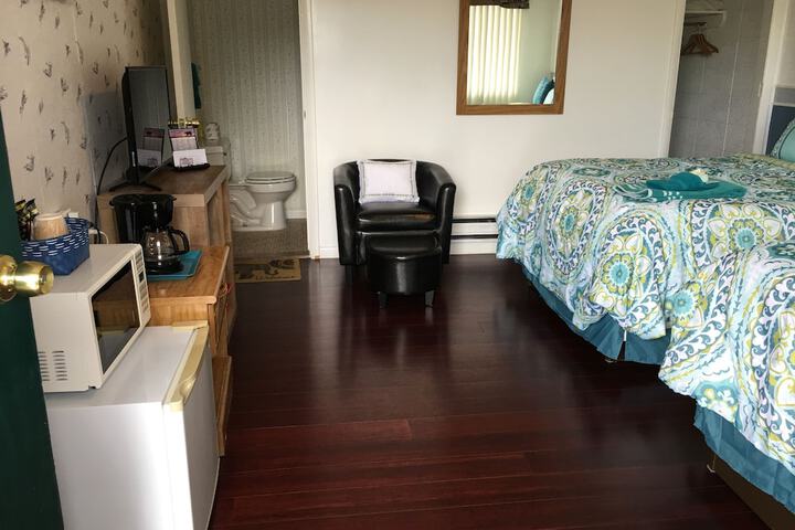 Hotel Exterior 172 of 173