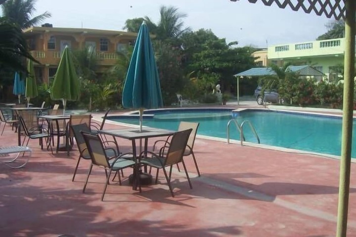 Hotel with Pool