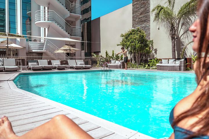 Pools & Facilities