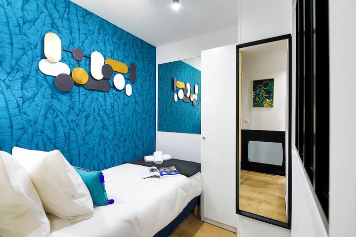 Room 31 of 216
