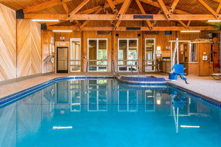 Pool 26 of 36